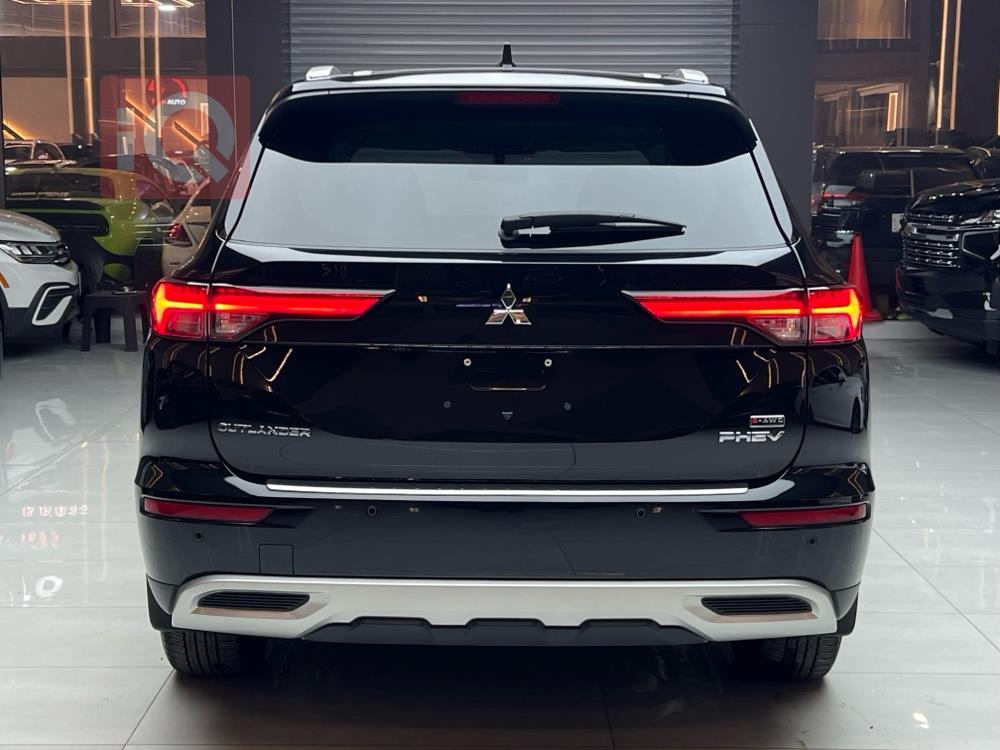 ميتسوبيشي اوتلاندر